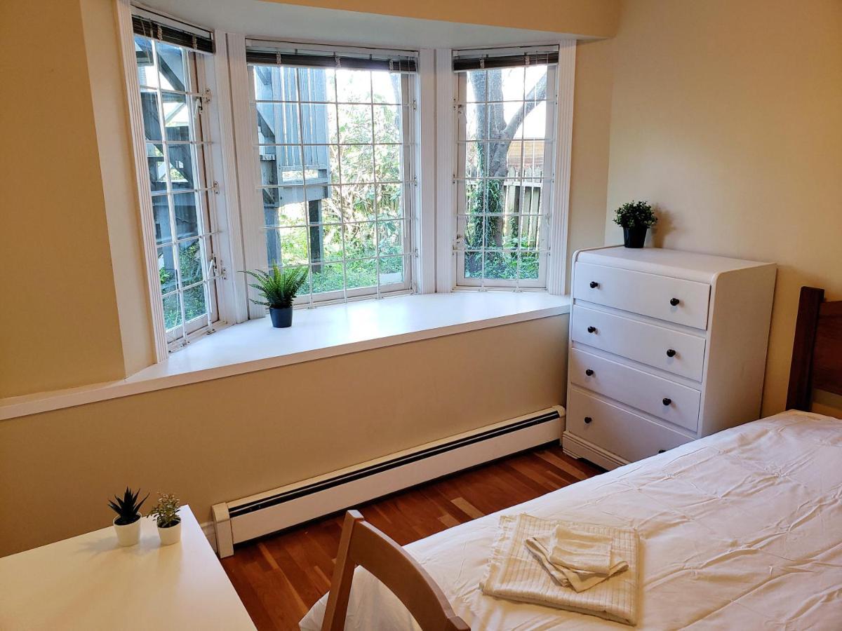 Bright Garden Suite By Forest & Beach & Ubc Vancouver Luaran gambar